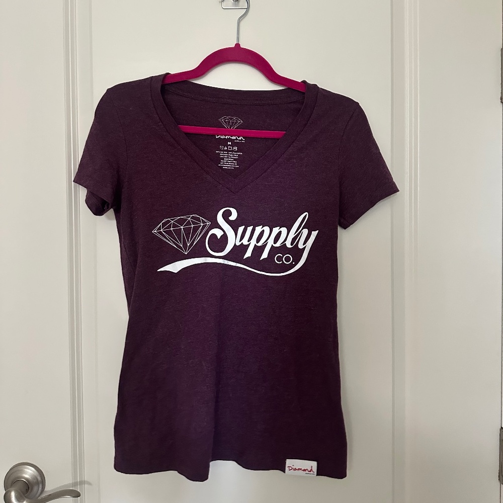 EUC DIAMOND SUPPLY - Women’s Fitted Purple Shirt, Small